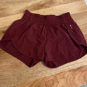 Lululemon Tracker Shorts V *4